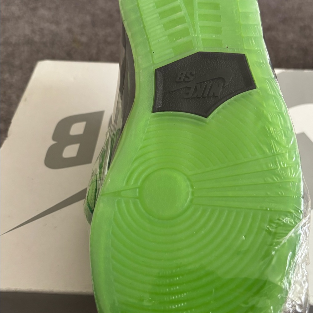 Nike Kids Sneakers - Neon Green and Black